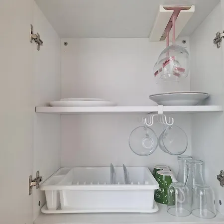 Lily Aparts Apartment *
